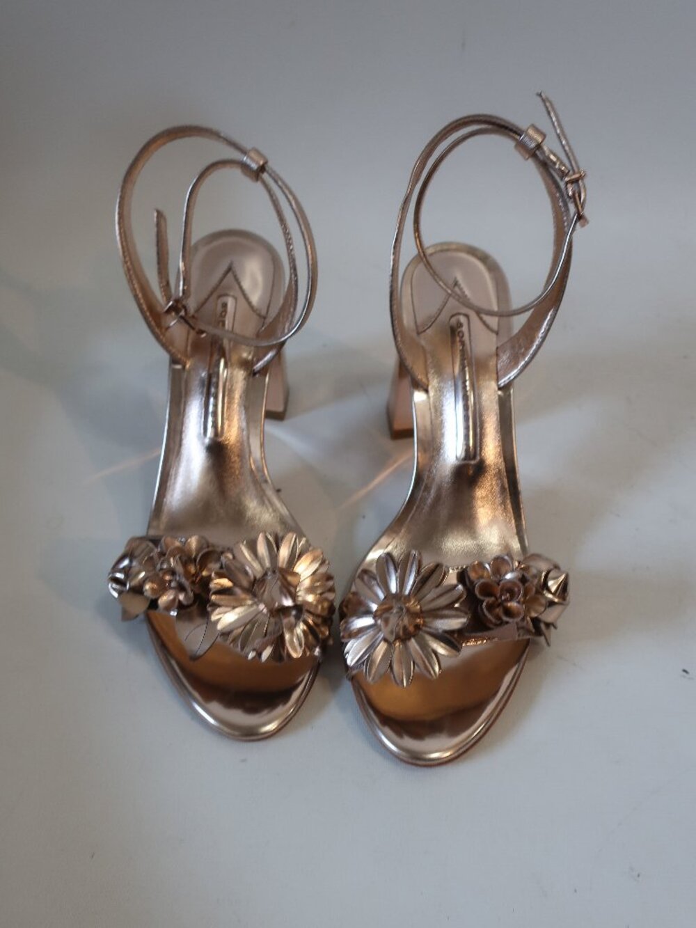 Sophia Webster Rose Gold Floral Ankle-Strap Block Heel Sandals - Picture 4 of 14